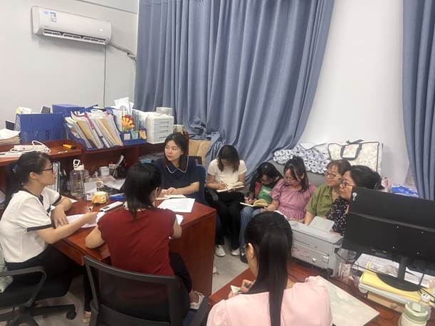 9月14日教研室活动照片1